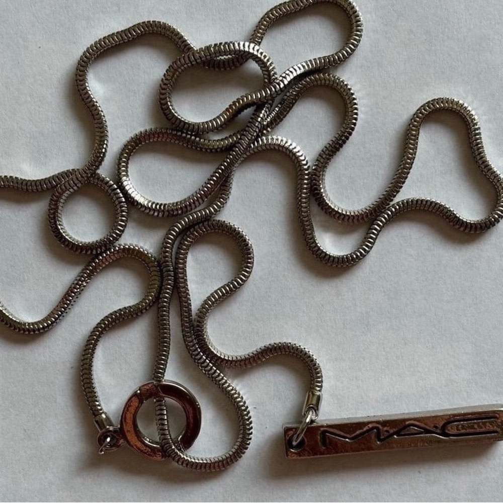 MAC EMPLOYEE ONLY - JEWELRY - CERTIFICATION CHAIN NECKLACE - NEW!